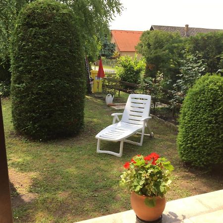 Rozsa Nyaralohaz Villa Balatonboglár Екстериор снимка