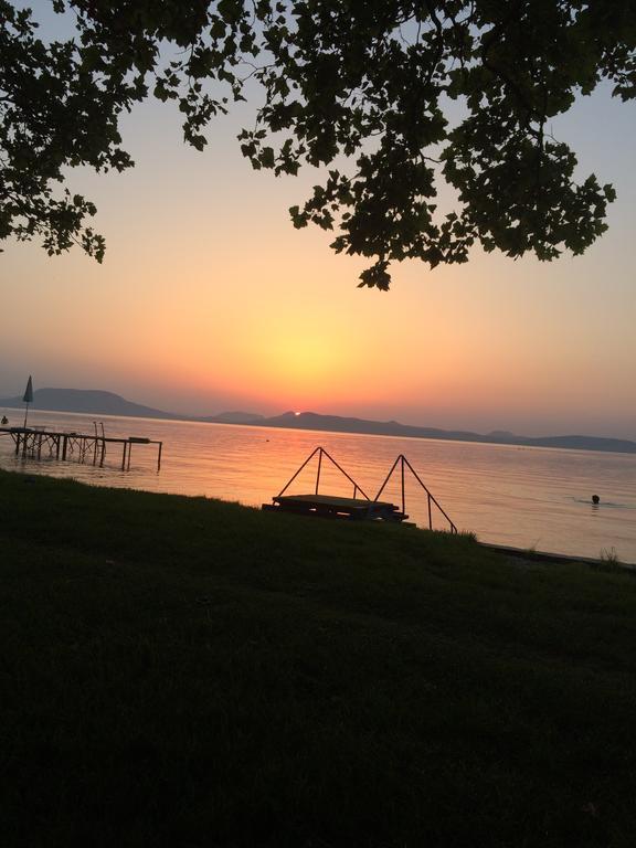 Rozsa Nyaralohaz Villa Balatonboglár Екстериор снимка