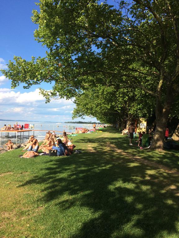 Rozsa Nyaralohaz Villa Balatonboglár Екстериор снимка